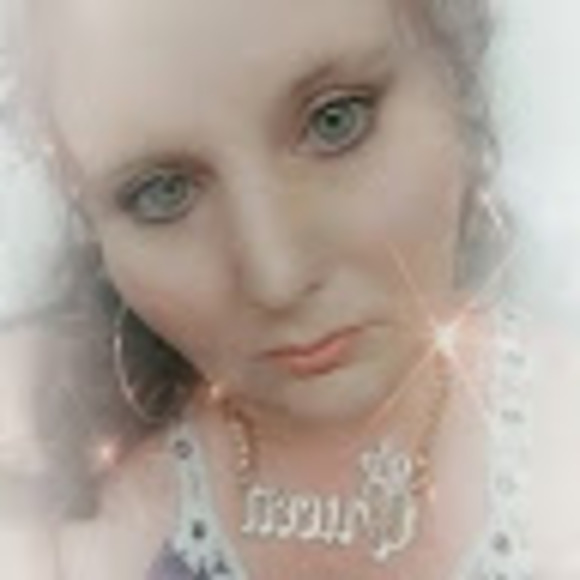 queengigi3771